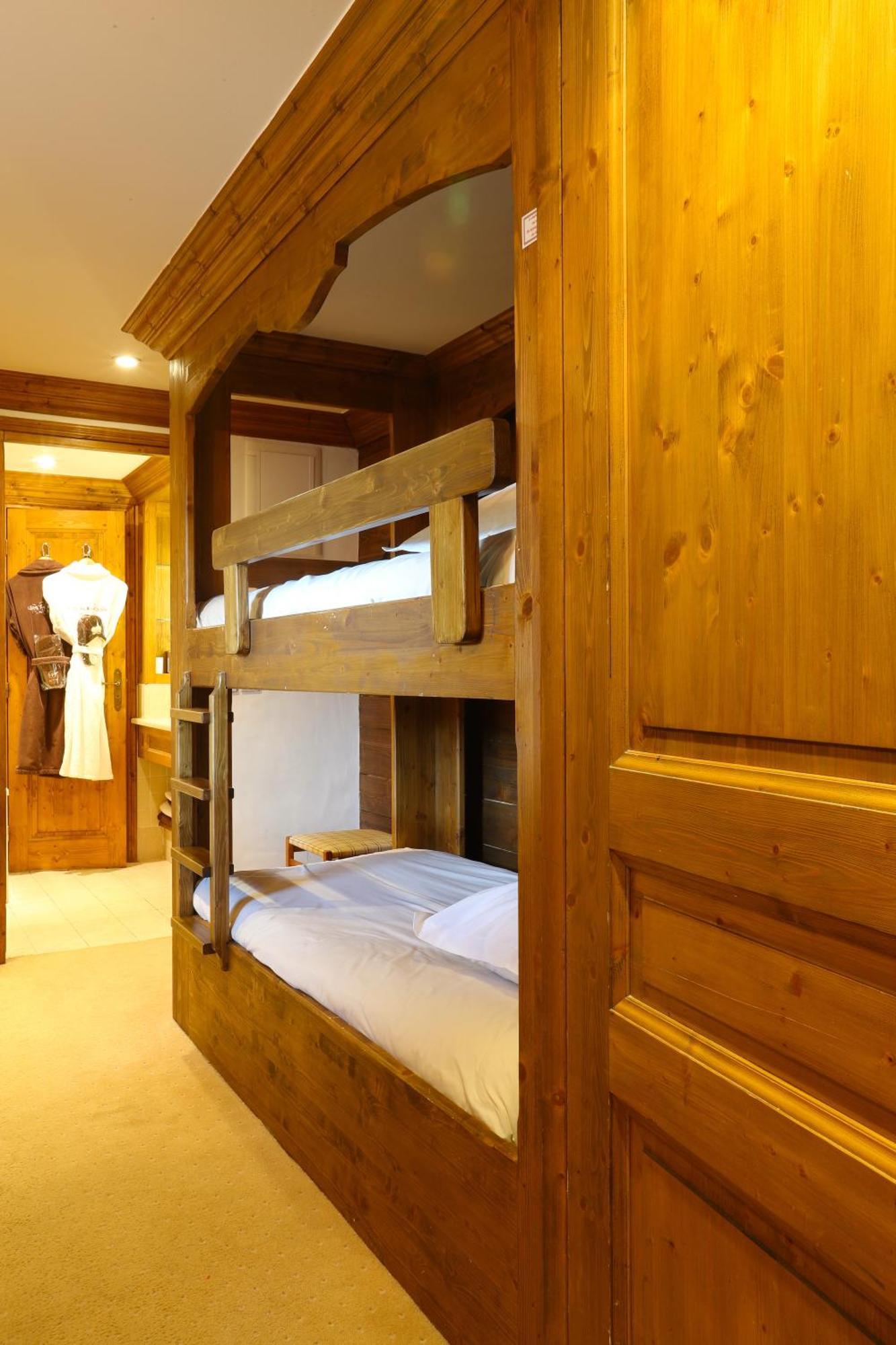 Hotel Les Peupliers Courchevel Eksteriør billede